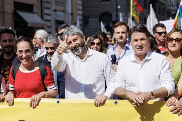 Foto Roberto Monaldo / LaPresse
17-06-2023 Roma
Politica
Manifestazione contro il lavoro precario organizzata dal Movimento 5 Stelle
Nella foto Paola Taverna, Roberto Fico e Giuseppe Conte in testa al corteo
17-06-2023 Rome (Italy)
Politics
Demonstration against precarious work organized by the Five star movement
In the pic Paola Taverna, Roberto Fico, Giuseppe Conte Foto Roberto Monaldo / LaPresse
17-06-2023 Roma
Politica
Manifestazione contro il lavoro precario organizzata dal Movimento 5 Stelle
Nella foto Paola Taverna, Roberto Fico e Giuseppe Conte in testa al corteo
17-06-2023 Rome (Italy)
Politics
Demonstration against precarious work organized by the Five star movement
In the pic Paola Taverna, Roberto Fico, Giuseppe Conte