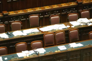 Libertà, l’Italia è nella palude: quando i diritti vengono calpestati e nessuno governa il futuro Libertà, l’Italia è nella palude: quando i diritti vengono calpestati e nessuno governa il futuro