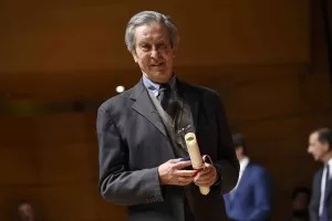 Il politologo Salvati: “Evitare referendum su premierato. La politica è destra-sinistra, non schierarsi grave errore per Renzi e Calenda”