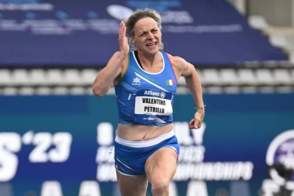 Cos’è una donna. Dopo anni di mainstream, ora se ne deve parlare. E con serenità