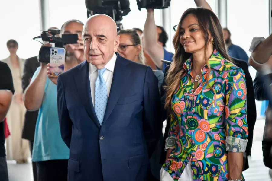 Chi è Helga Costa, sposa e terza moglie di Adriano Galliani. Il sì con 24 anni di differenza e Gigi Marzullo testimone di nozze