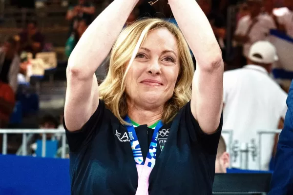 Saper fare e far sapere, Meloni prepara lo spot per i due anni di governo ma stavolta il contenuto parte con l’handicap Saper fare e far sapere, Meloni prepara lo spot per i due anni di governo ma stavolta il contenuto parte con l’handicap