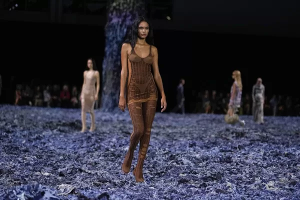 Fashion week: addio body positivity Fashion week: addio body positivity