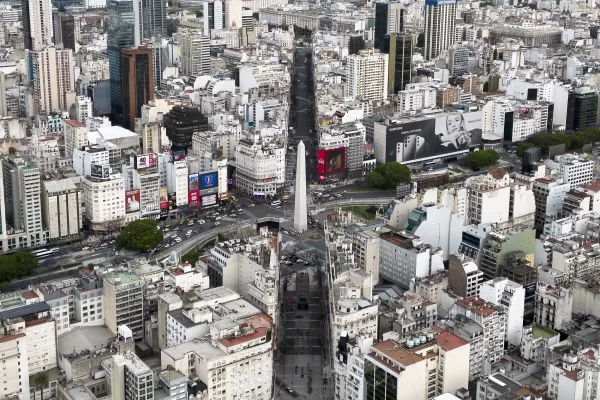 L’Argentina rifugio per chi fugge dai conflitti: la comunità russo-ucraina di Buenos Aires e il diritto alla terra