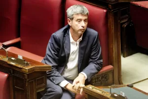 Dopo il golpe della procura, Orlando rinunci alla candidatura in Liguria: il giustizialismo del Pd ha creato danni enormi Dopo il golpe della procura, Orlando rinunci alla candidatura in Liguria: il giustizialismo del Pd ha creato danni enormi