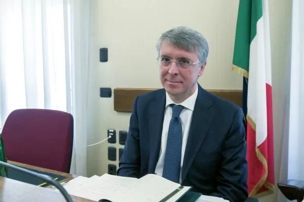 RAFFAELE CANTONE PROCURATORE DI PERUGIA RAFFAELE CANTONE PROCURATORE DI PERUGIA