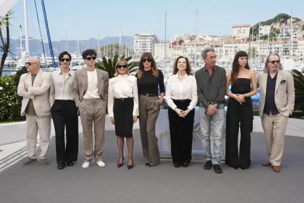 Parthenope. La donna raccontata da Paolo Sorrentino Parthenope. La donna raccontata da Paolo Sorrentino