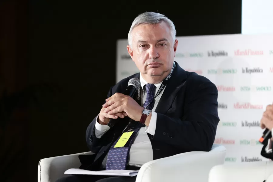 Negoziati di pace, Maurizio Molinari: “Leone XIV farà del Vaticano un attore geopolitico. E ora serve dialogo fra le fedi in Medio Oriente”