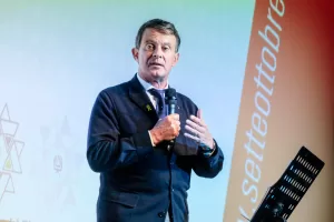 Tutto quello che Macron non capisce su Israele, non esiste “risposta proporzionata” e non si può ignorare la storia del popolo ebraico Tutto quello che Macron non capisce su Israele, non esiste “risposta proporzionata” e non si può ignorare la storia del popolo ebraico