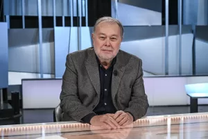 CLAUDIO PETRUCCIOLI POLITICO CLAUDIO PETRUCCIOLI POLITICO