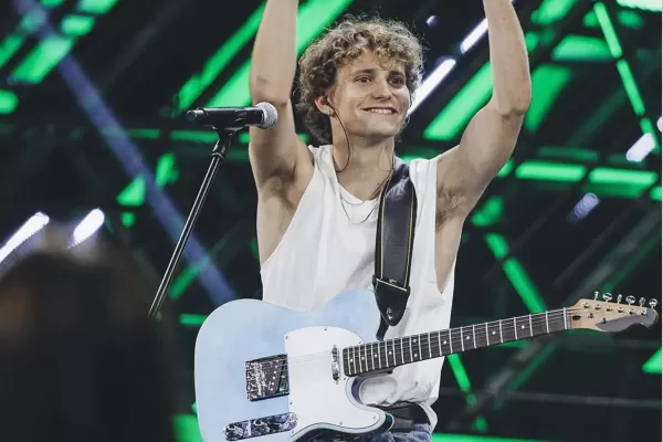 X Factor, chi è Pablo Murphy, figlio della cantante scomparsa Laura Carbonelli: il papà scozzese, la sfida ad Amici e il percorso da solista X Factor, chi è Pablo Murphy, figlio della cantante scomparsa Laura Carbonelli: il papà scozzese, la sfida ad Amici e il percorso da solista