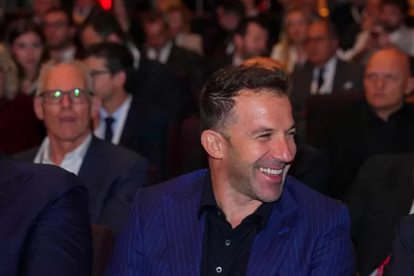 Elezioni FIGC, Del Piero verso la candidatura. L’assist di Totti: “Lo vedrei bene come Presidente, è una persona pulita” Elezioni FIGC, Del Piero verso la candidatura. L’assist di Totti: “Lo vedrei bene come Presidente, è una persona pulita”