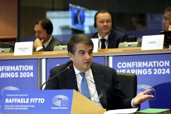 Vicepresidenza UE, il comportamento del PD dimostra che la sinistra deve ripartire da zero Vicepresidenza UE, il comportamento del PD dimostra che la sinistra deve ripartire da zero