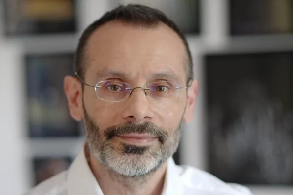 Mandato arresto Netanyahu, Elber smonta tutto: “Non ha base giuridica, zero prove, niente indagini”