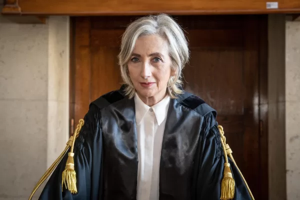 Chi è Libera, il magistrato interpretato da Lunetta Savino nella nuova fiction Rai Chi è Libera, il magistrato interpretato da Lunetta Savino nella nuova fiction Rai