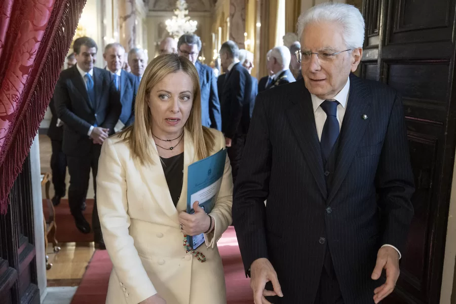 Roma – Il Presidente della Repubblica Sergio Mattarella  in occasione dell’incontro con Giorgia Meloni, Presidente del Consiglio dei Ministri, ed altri membri del Governo, in vista del Consiglio Europeo, oggi 22 marzo 2023.
(Foto di Paolo Giandotti – Ufficio per la Stampa e la Comunicazione della Presidenza della Repubblica)
DISTRIBUTION FREE OF CHARGE – NOT FOR SALE