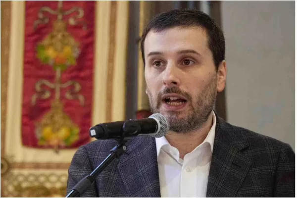 Milano troppo cara, Tommaso Greco: “Affiti al +70% rispetto alla media nazionale. Serve un salario minimo territoriale” Milano troppo cara, Tommaso Greco: “Affiti al +70% rispetto alla media nazionale. Serve un salario minimo territoriale”