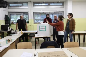 Regioni, quei pozzi neri di sprechi e inefficienza, tra i drammi della sanità e delle politiche del lavoro