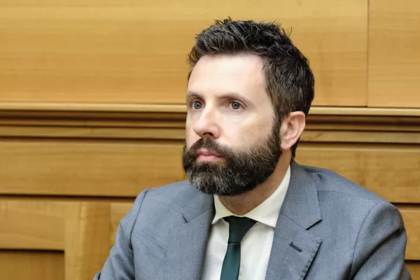 Devis Dori AVS in occasione della conferenza stampa di presentazione del progetto di legge che istituisce la Giornata della Memoria del genocidio del popolo Rom. Camera dei Deputati a Roma, Lunedì 29 Luglio 2024 (foto Mauro Scrobogna / LaPresse) 

Devis Dori AVS on the occasion of the press conference to present the bill establishing the Day of Remembrance of the Genocide of the Roma people.  Chamber of Deputies in Rome, Monday July 29, 2024. (Photo by Mauro Scrobogna / LaPresse)