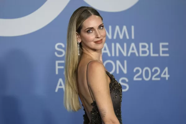 Della sostanza dell’amore. (Astenersi perditempo)