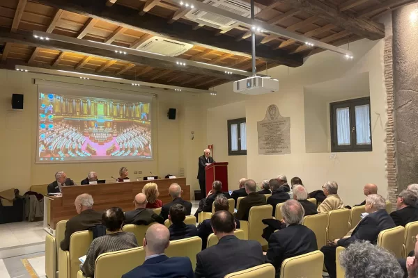 Ex parlamentari, la carica dei 1800 tesserati: “Noi linfa vitale della politica. Premierato? Siamo critici”