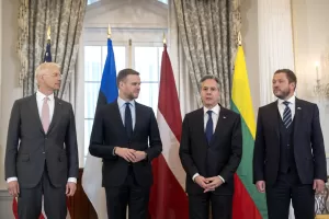 Trump trova nei Baltici nuovi alleati, il 5% del Pil per la Difesa spacca la Ue