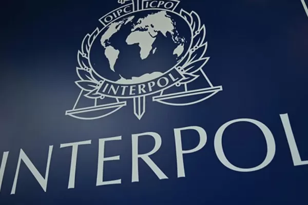 Il carceriere di Tripoli Almasri arrestato prima di Juventus-Milan: la segnalazione dall’Interpol e l’imbarazzo del governo