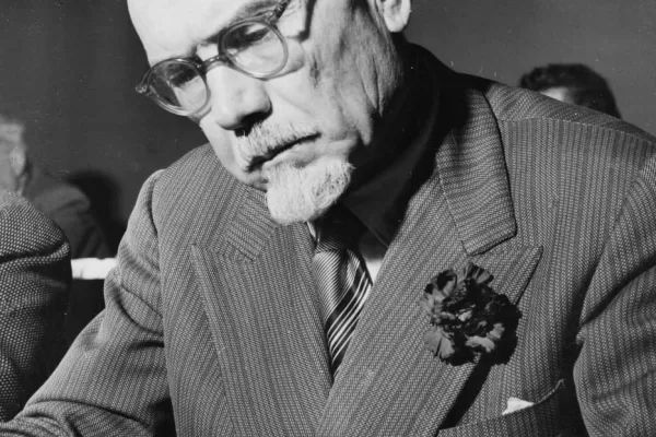 Emilio Lussu, l’antifascista controcorrente sempre attuale