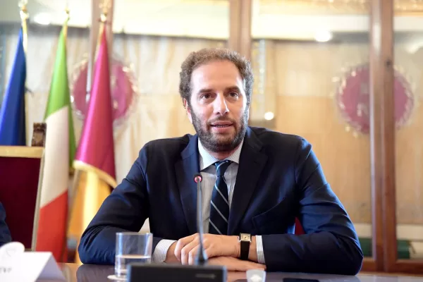 Tobia Zevi: “La crisi abitativa colpisce la classe media. Il tema casa sia la nuova priorità della UE”