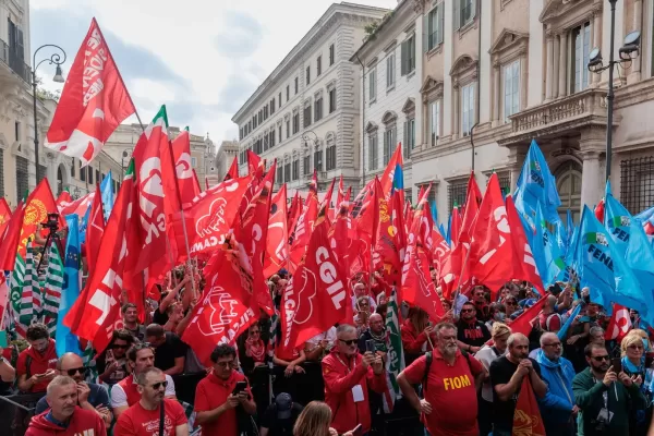 Landini catastrofista, critica la proposta della Cisl: anche la partecipazione dei lavoratori diventa un tabù