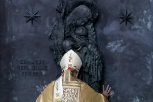 I Giubilei e le loro Porte: attraversarle per la verità e per l’incontro con l’altro I Giubilei e le loro Porte: attraversarle per la verità e per l’incontro con l’altro