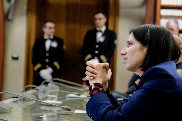 La “peggior destra di sempre” governa mentre la sinistra festeggia ad ogni difficoltà, seguendo la logica del “tanto peggio tanto meglio” La “peggior destra di sempre” governa mentre la sinistra festeggia ad ogni difficoltà, seguendo la logica del “tanto peggio tanto meglio”