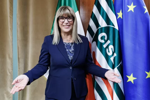 La nuova segretaria generale della Cisl Daniela Fumarola durante il Consiglio generale confederale, Roma, Mercoledì, 12 Febbraio 2025 (Foto Roberto Monaldo / LaPresse)
 
New general secretary of Cisl union Daniela Fumarola during the General council of the confederation, Rome, Wednesday, Feb. 12, 2025 (Photo by Roberto Monaldo / LaPresse)