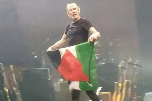 Anche Roger Waters dei Pink Floyd suona la nota sbagliata: quando la giustizia UK è meglio della nostra