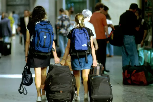 Come attrarre fondi e talenti in tempi “utili” per le democrazie (e mostrare di essere migliori)