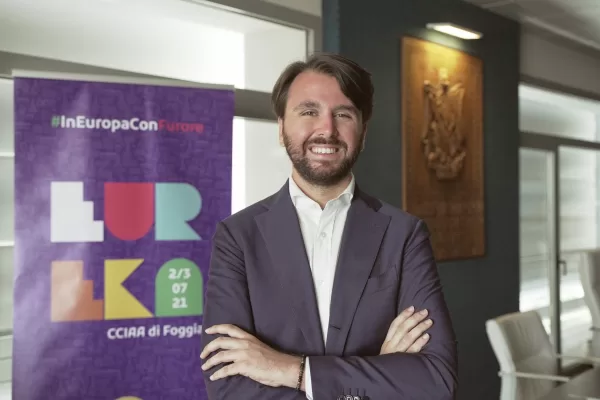 Unione Europea e Intelligenza Artificiale, Mario Furore boccia il piano InvestAI: “Fondi inferiori rispetto a Cina e USA. Servono Eurobond”