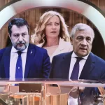 ANTONIO TAJANI MINISTRO  ESTERI SULLO SCHERMO IL MINISTRO MATTEO SALVINI E LA PRESIDENTE DEL CONSIGLIO GIORGIA MELONI