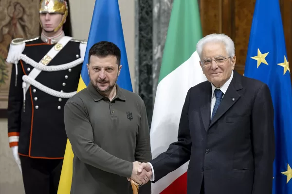 Roma – Il Presidente Sergio Mattarella accoglie il Presidente d’Ucraina, Volodymyr Zelenskyy, oggi 10 gennaio 2025
(Foto di Paolo Giandotti – Ufficio per la Stampa e la Comunicazione della Presidenza della Repubblica)(Foto Ufficio stampa Quirinale/LaPresse)