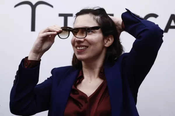 Chi sono i 10 eurodeputati dem che hanno votato ‘contro Schlein’ in Europa: Pd spaccato, Bonaccini guida la scissione