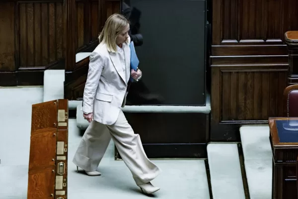 Manifesto di Ventotene, tutte le volte che la politica ha riscritto la storia: dall’Unità d’Italia alla dittatura dal volto umano di Mussolini