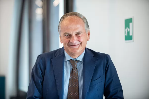 ENNIO CASCETTA PRESIDENTE DEL CLUSTER TRASPORTI ENNIO CASCETTA PRESIDENTE DEL CLUSTER TRASPORTI