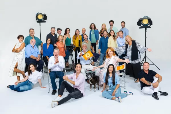 Un Posto al Sole, così è nata l’intuizione di Minoli: “La fiction era la risposta alla pay-tv. È il programma italiano più visto nel mondo. Napoli? Un set naturale” Un Posto al Sole, così è nata l’intuizione di Minoli: “La fiction era la risposta alla pay-tv. È il programma italiano più visto nel mondo. Napoli? Un set naturale”