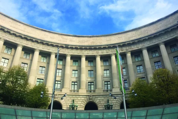 Trump contro i think tank, è guerra all’indipendenza: così vuole indebolire le voci critiche delle istituzioni