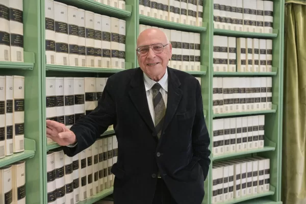 GENNARO ACQUAVIVA AUTORE