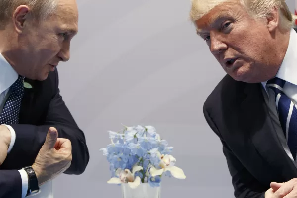 La scellerata alleanza tra il Gatto e la Volpe, Putin pretende e Trump se la prende (con Zelensky): Ucraina mutilata La scellerata alleanza tra il Gatto e la Volpe, Putin pretende e Trump se la prende (con Zelensky): Ucraina mutilata