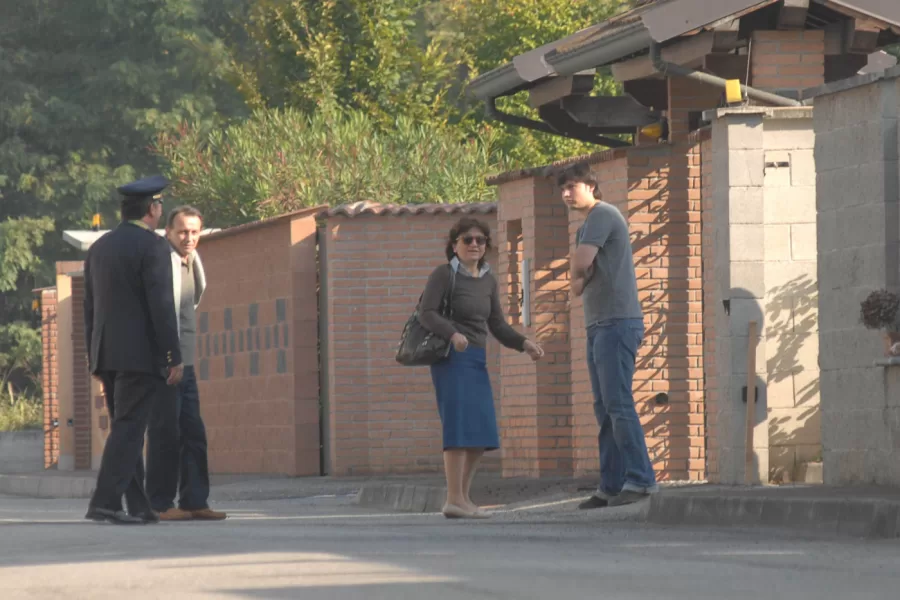 Chiara Poggi, il mistero della borsetta fotografata dai carabinieri e poi scomparsa. “L’aveva usata nell’ultima pizza con Stasi”