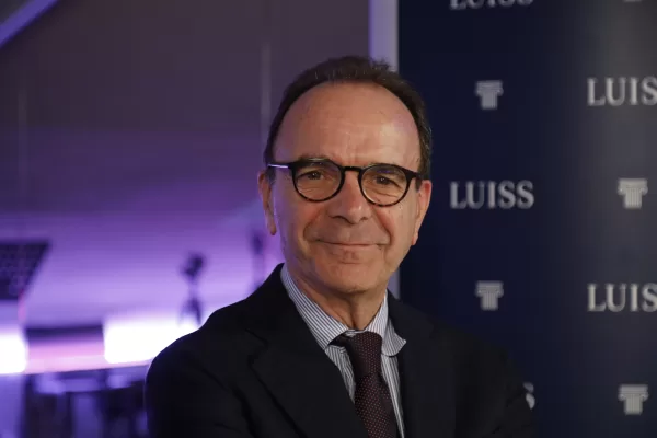 STEFANO PARISI, POLITICO