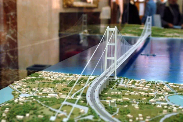 Ponte sullo Stretto, un’opera per la Difesa. L’appello mai ascoltato della Nato per il passaggio delle truppe