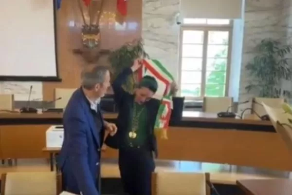 Merano, la discreta dose di ingenuità di Katharina Johanna Zeller: quando la toppa è più dannosa del buco