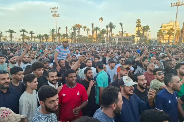 Le proteste a Tripoli contro il premier